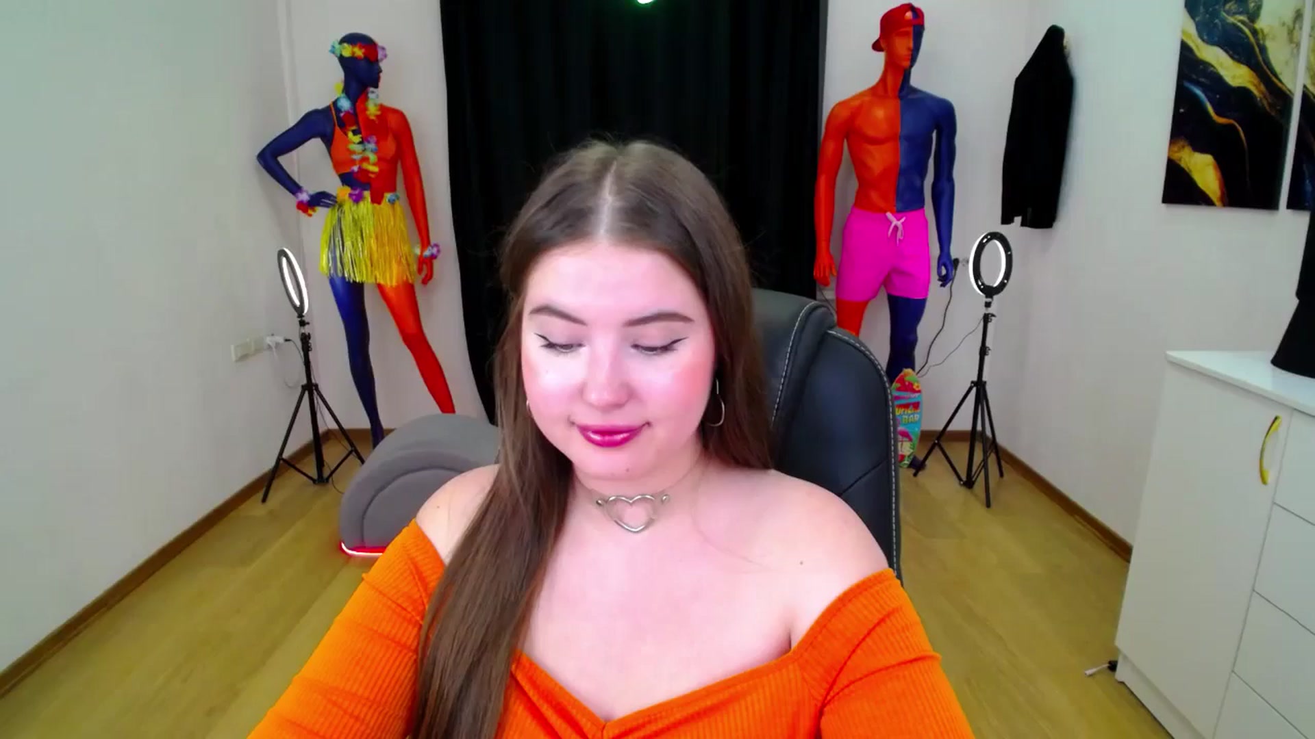 Gallery image thumbnail from AdmireMyEyes's myfreecams stream on, 10/11/2024, 11:42 image 5 of 20