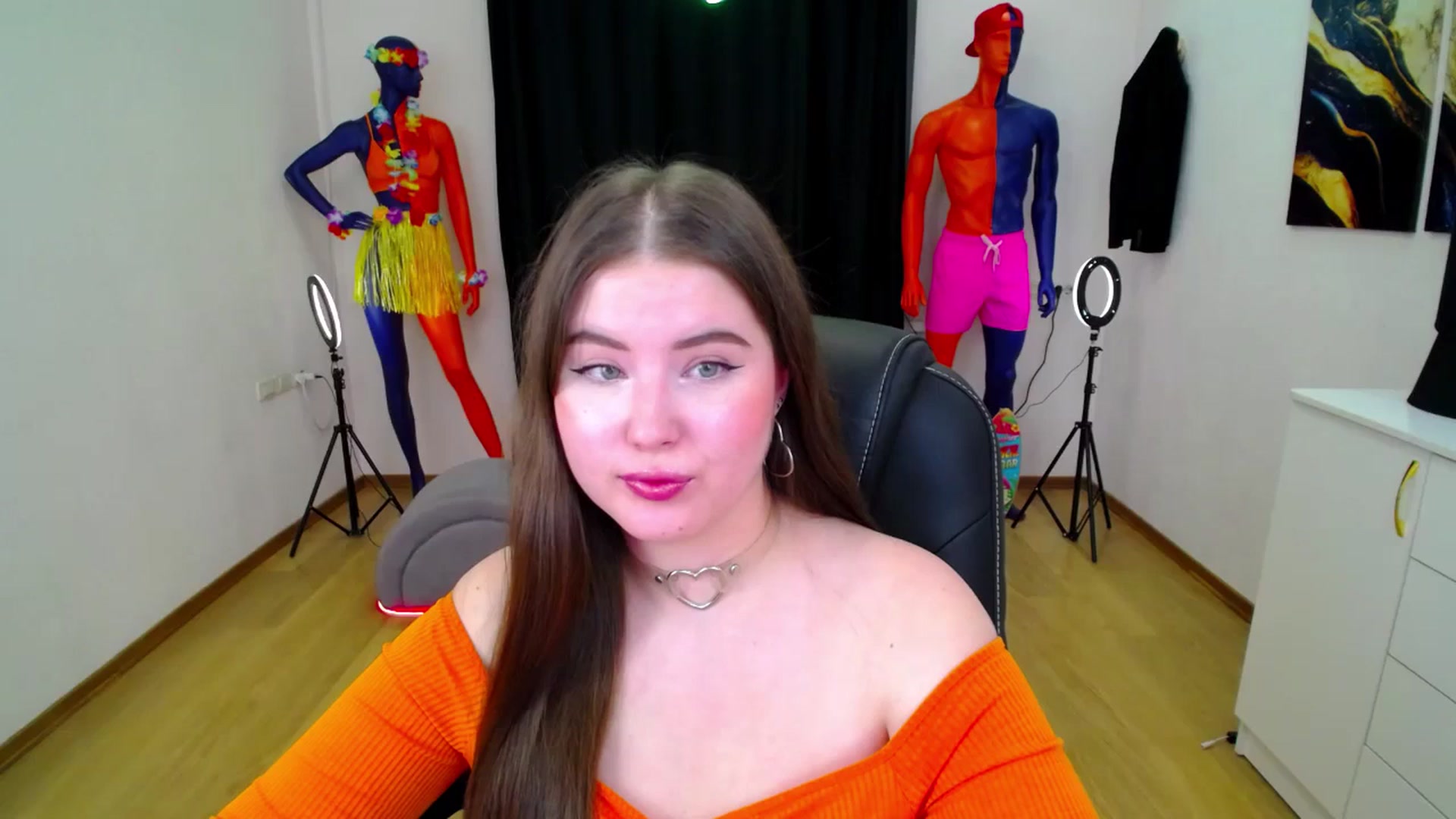 Gallery image thumbnail from AdmireMyEyes's myfreecams stream on, 10/11/2024, 11:42 image 4 of 20