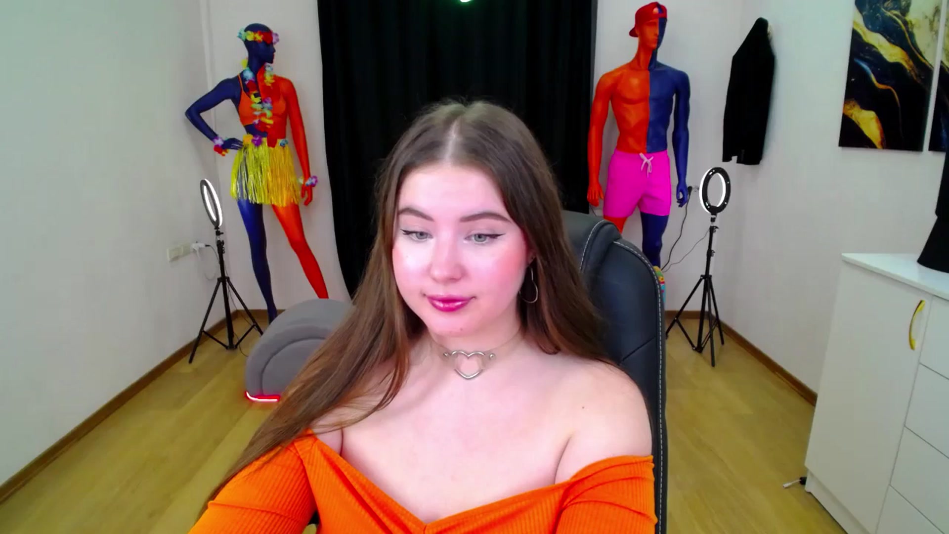 Gallery image thumbnail from AdmireMyEyes's myfreecams stream on, 10/11/2024, 11:42 image 13 of 20