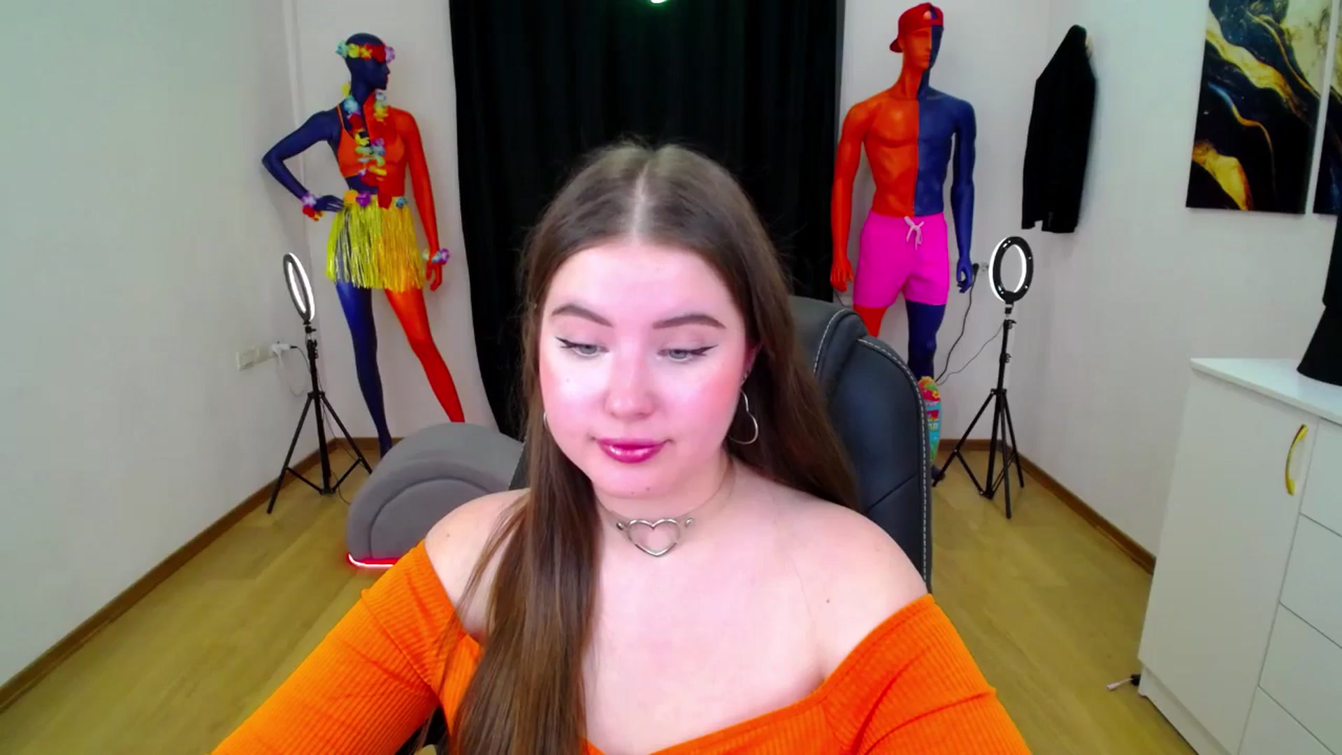 Gallery image thumbnail from AdmireMyEyes's myfreecams stream on, 10/11/2024, 11:42 image 2 of 20