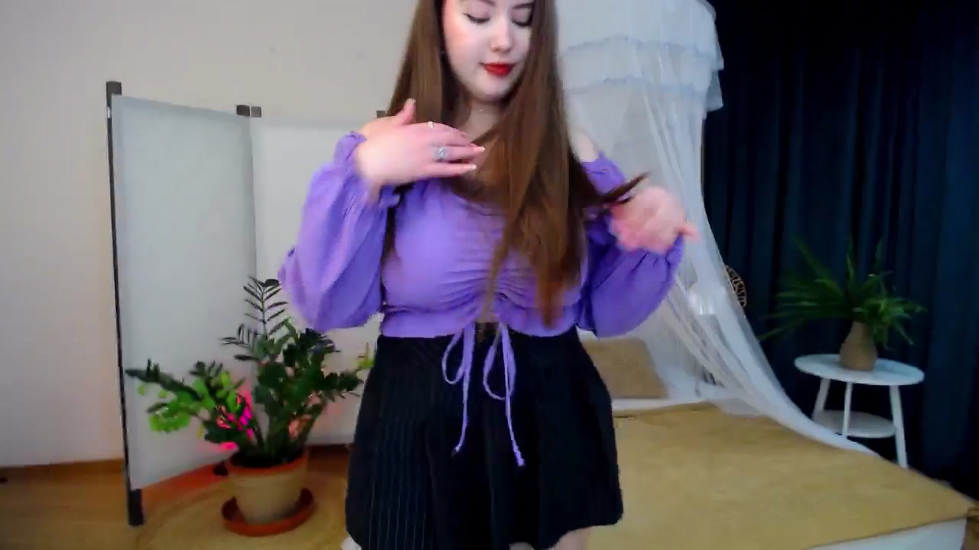Gallery image thumbnail from AdmireMyEyes's myfreecams stream on, 10/16/2024, 20:46 image 12 of 20