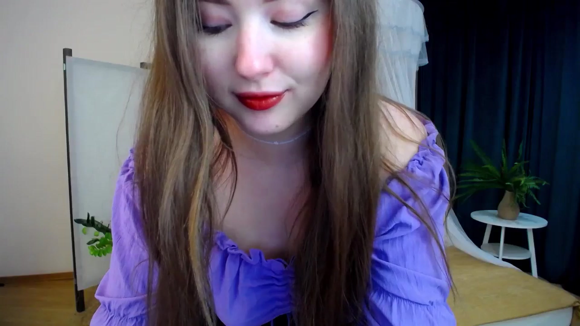 Gallery image thumbnail from AdmireMyEyes's myfreecams stream on, 10/16/2024, 20:46 image 11 of 20