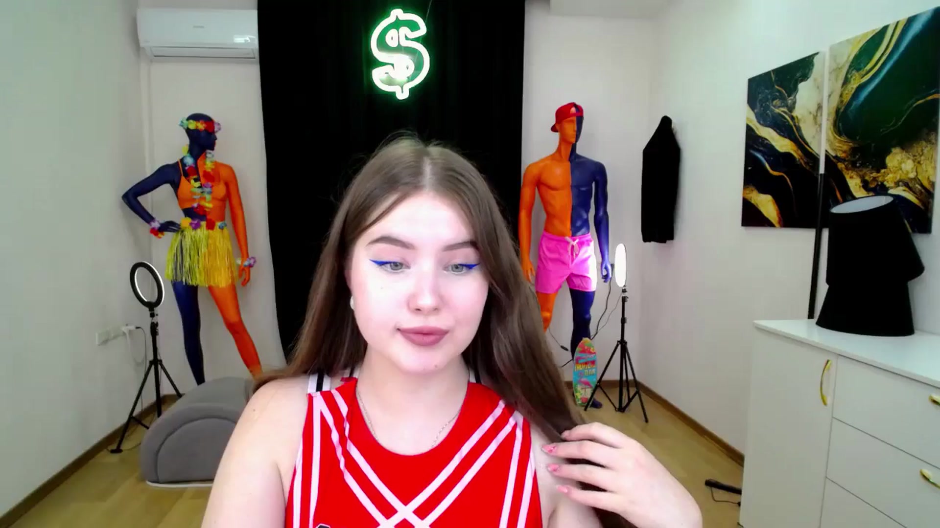 Gallery image thumbnail from AdmireMyEyes's myfreecams stream on, 10/22/2024, 07:27 image 11 of 20