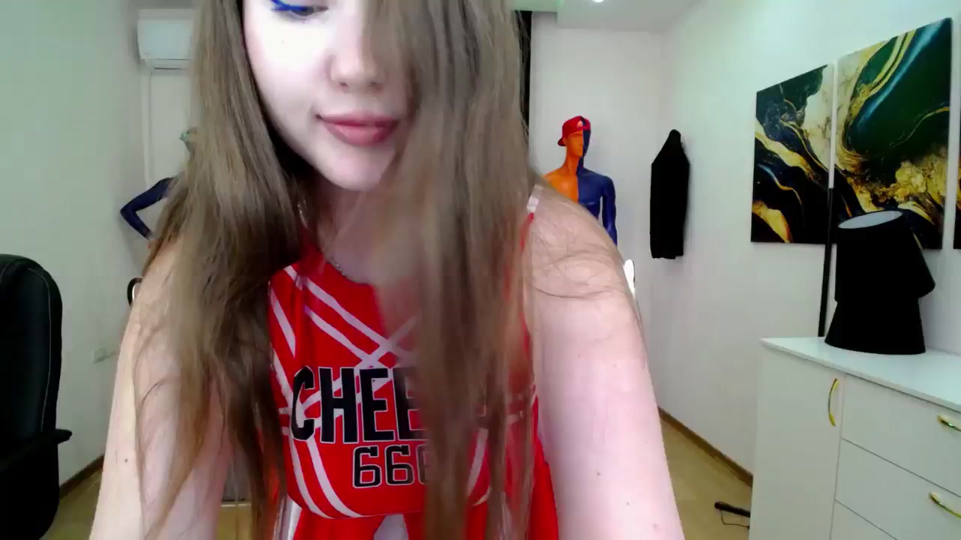 Gallery image thumbnail from AdmireMyEyes's myfreecams stream on, 10/22/2024, 07:27 image 17 of 20