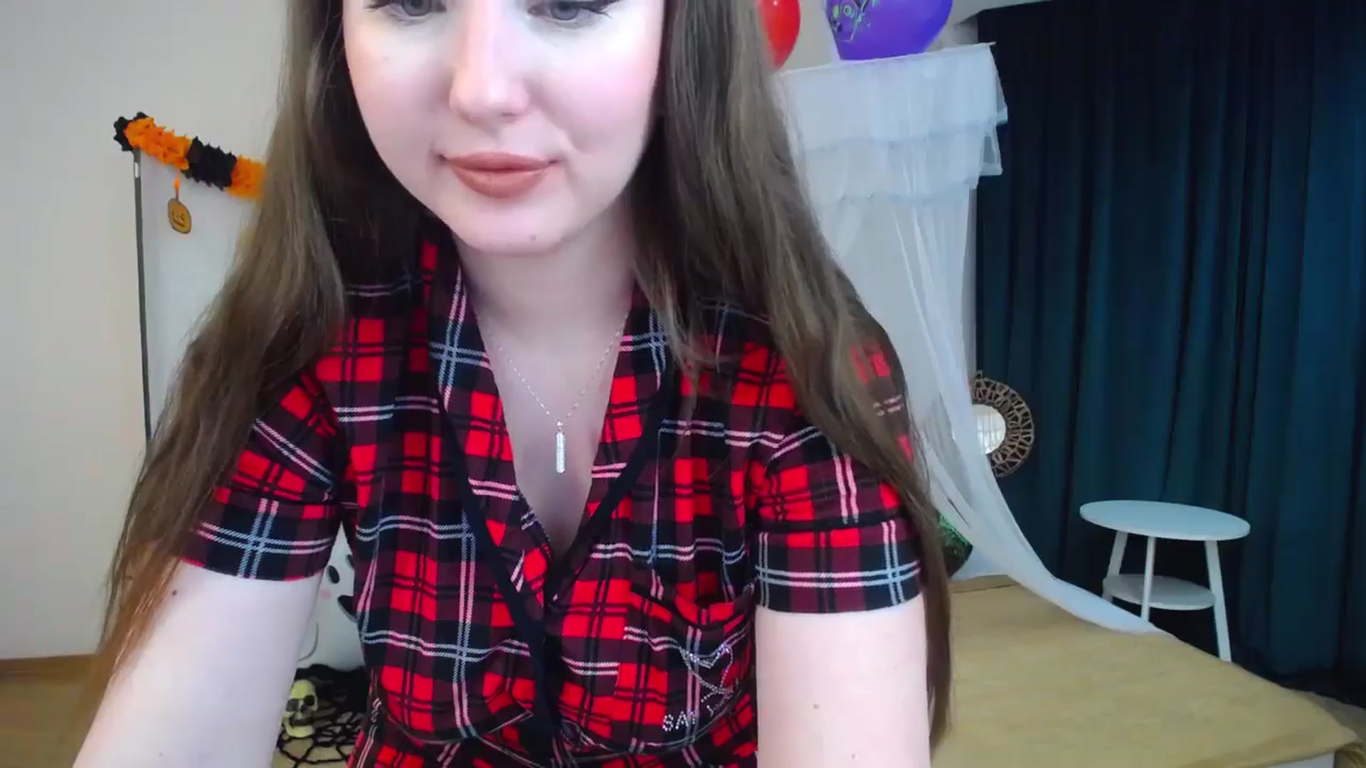 Gallery image thumbnail from AdmireMyEyes's myfreecams stream on, 10/29/2024, 08:54 image 7 of 20