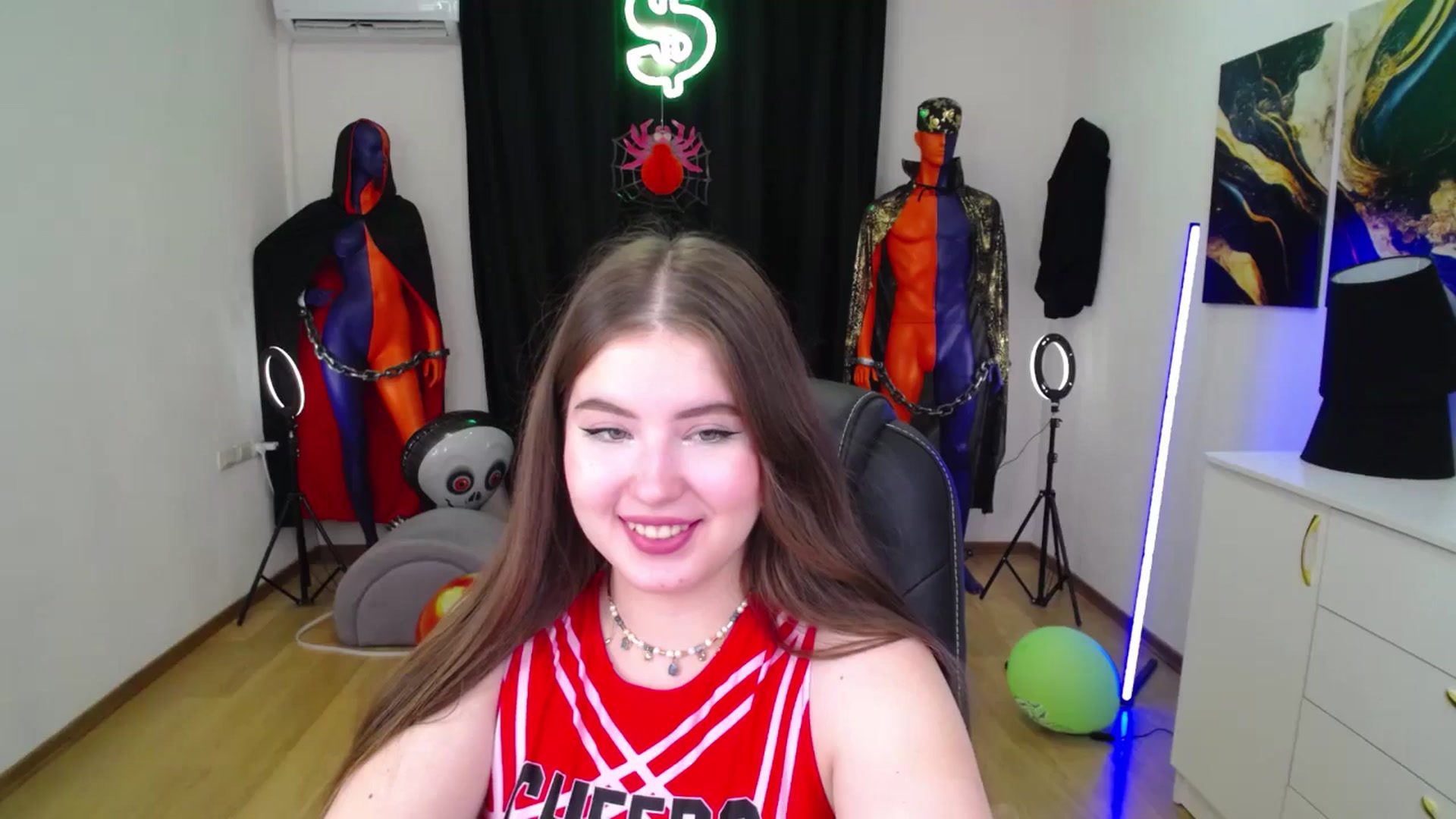Gallery image thumbnail from AdmireMyEyes's myfreecams stream on, 10/30/2024, 09:43 image 2 of 20
