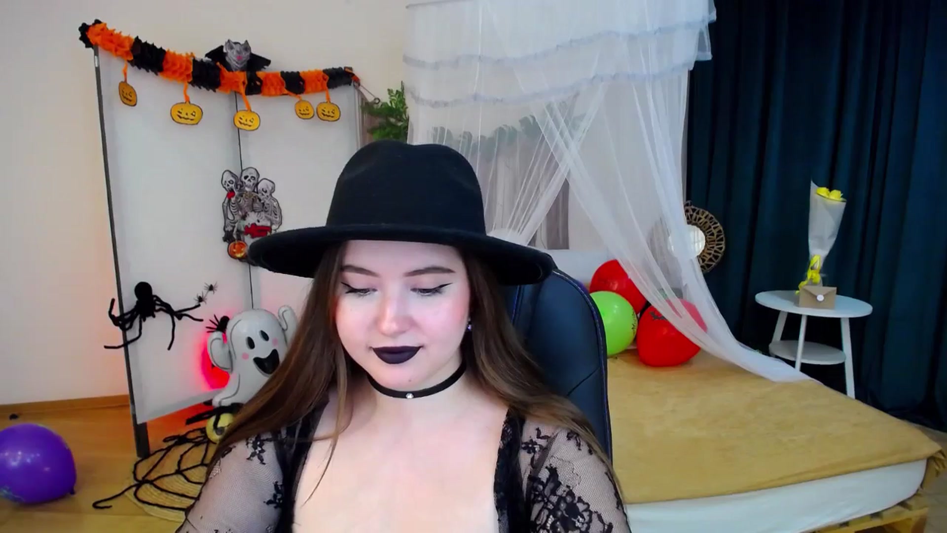 Gallery image thumbnail from AdmireMyEyes's myfreecams stream on, 10/31/2024, 08:59 image 19 of 20