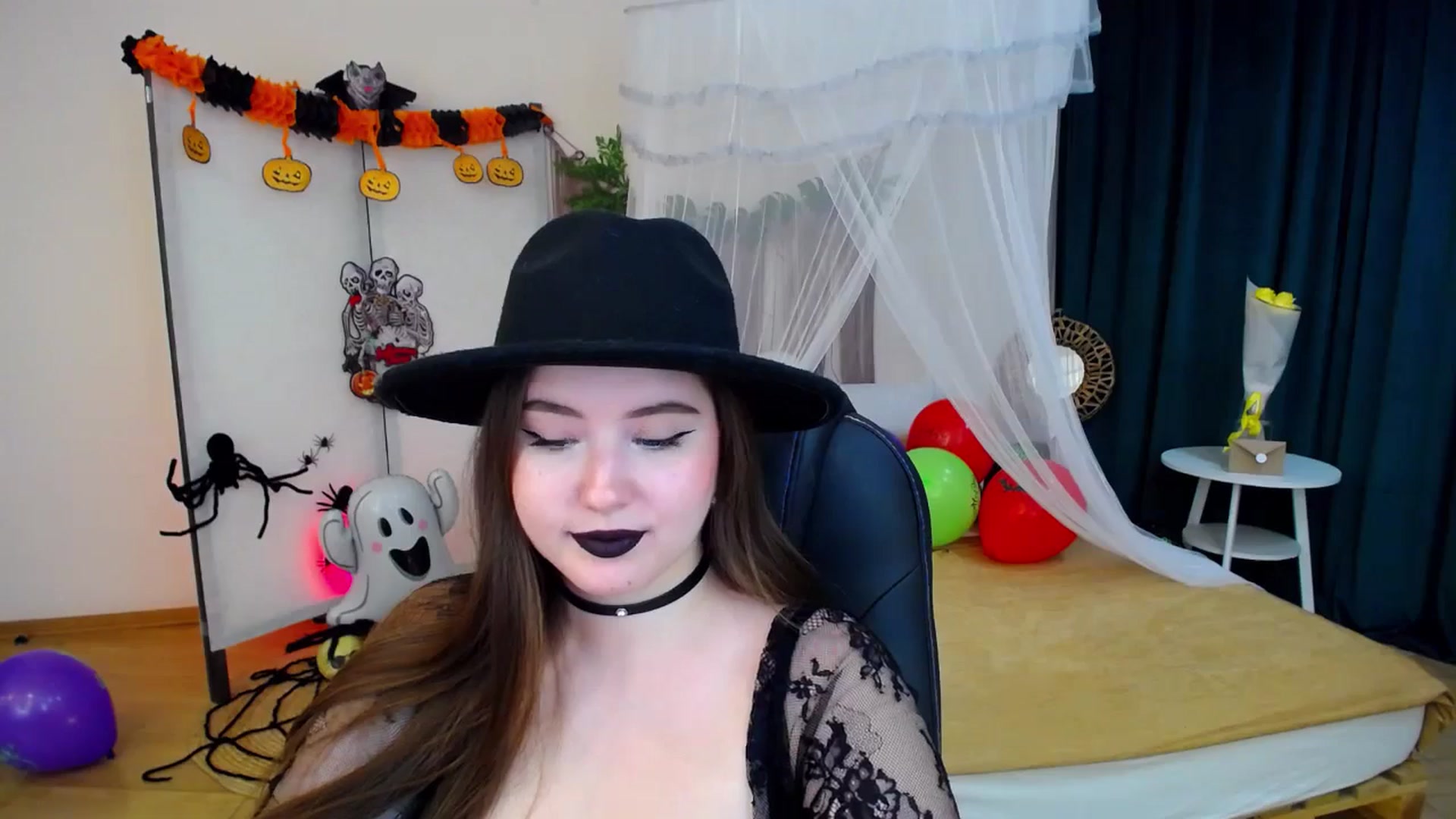 Gallery image thumbnail from AdmireMyEyes's myfreecams stream on, 10/31/2024, 08:59 image 17 of 20
