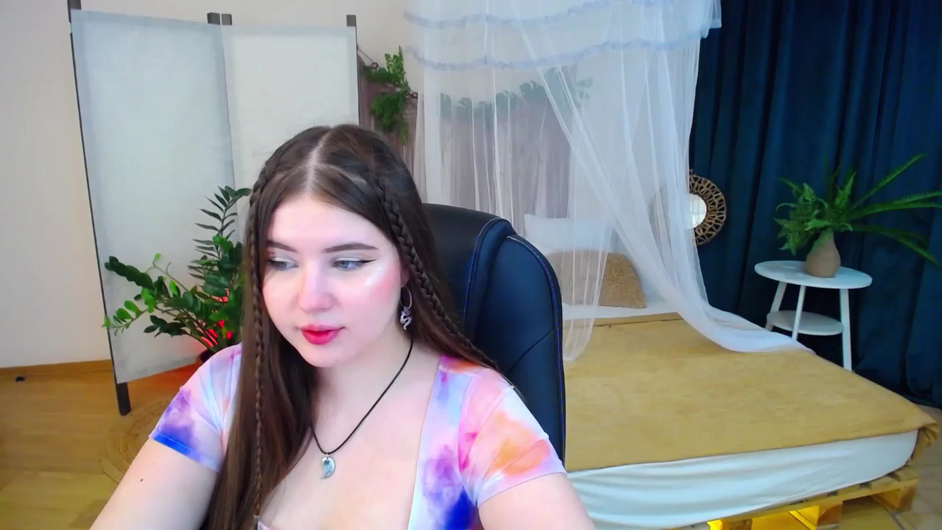 Gallery image thumbnail from AdmireMyEyes's myfreecams stream on, 11/07/2024, 19:49 image 3 of 20