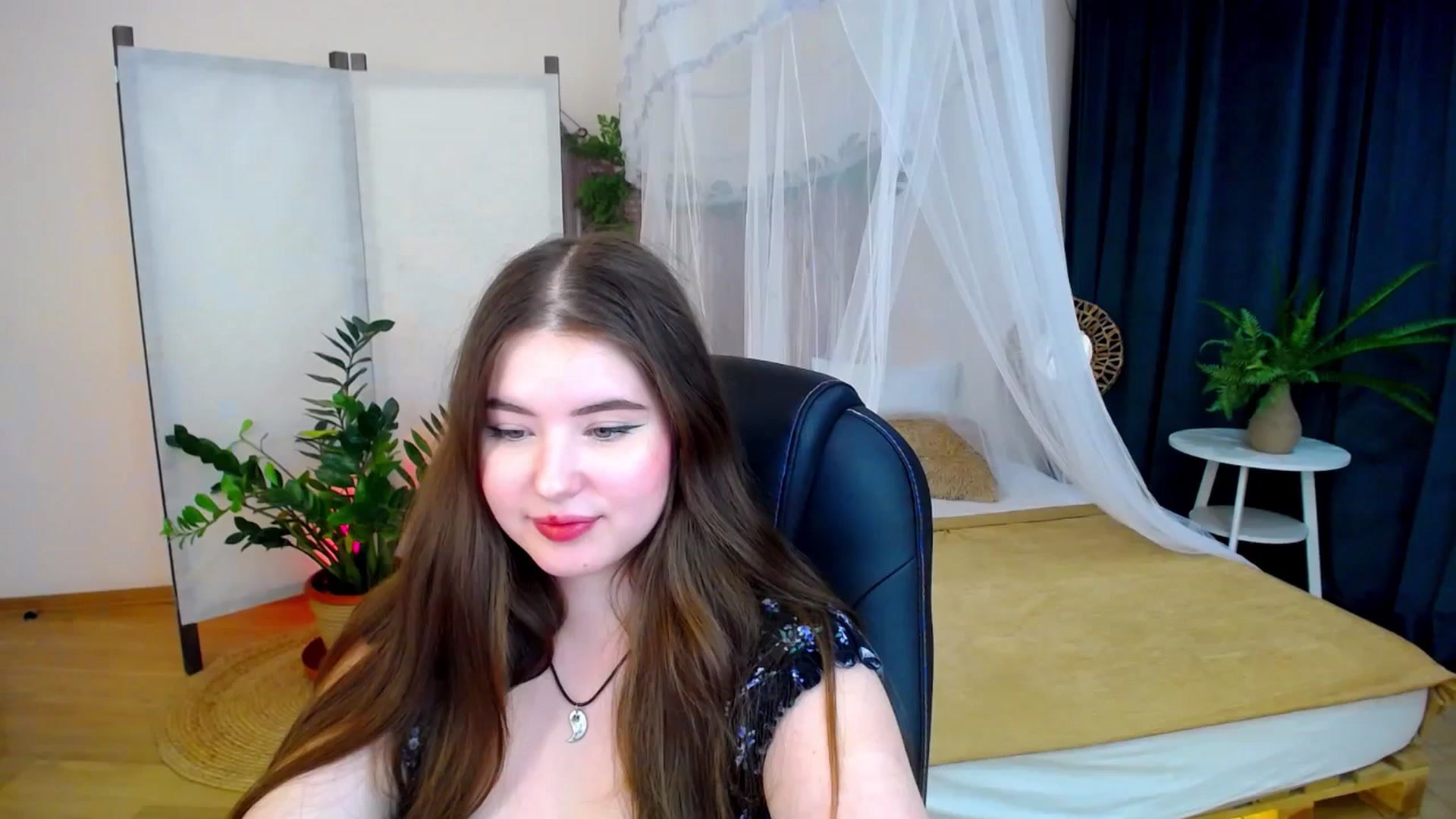 Gallery image thumbnail from AdmireMyEyes's myfreecams stream on, 11/09/2024, 23:43 image 20 of 20