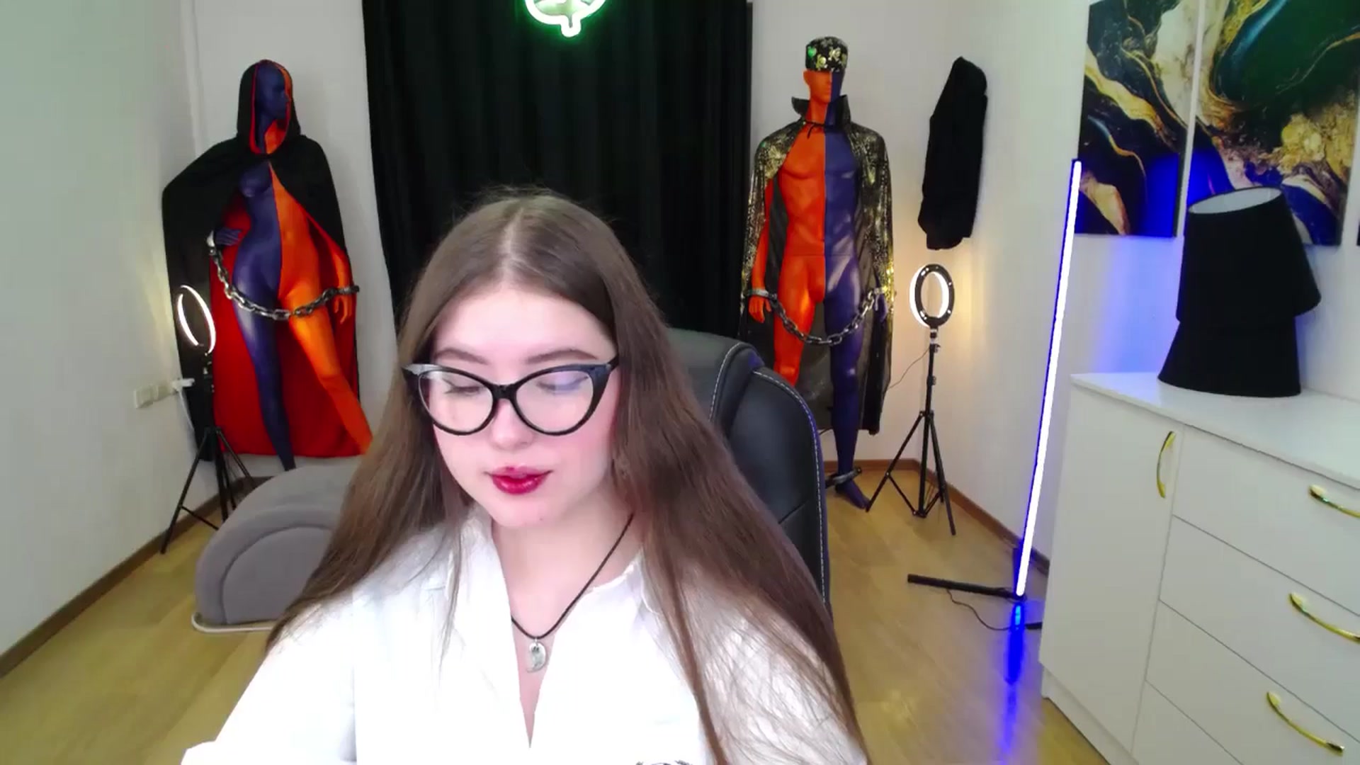 Gallery image thumbnail from AdmireMyEyes's myfreecams stream on, 11/10/2024, 19:47 image 3 of 20