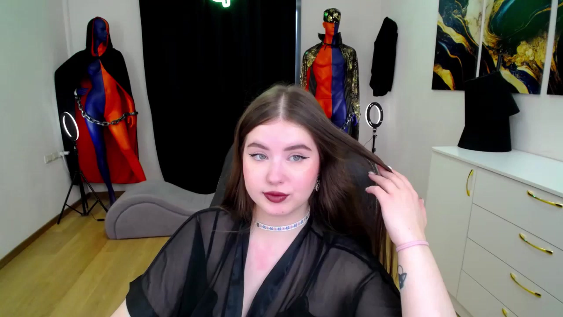 Gallery image thumbnail from AdmireMyEyes's myfreecams stream on, 11/16/2024, 09:15 image 7 of 20