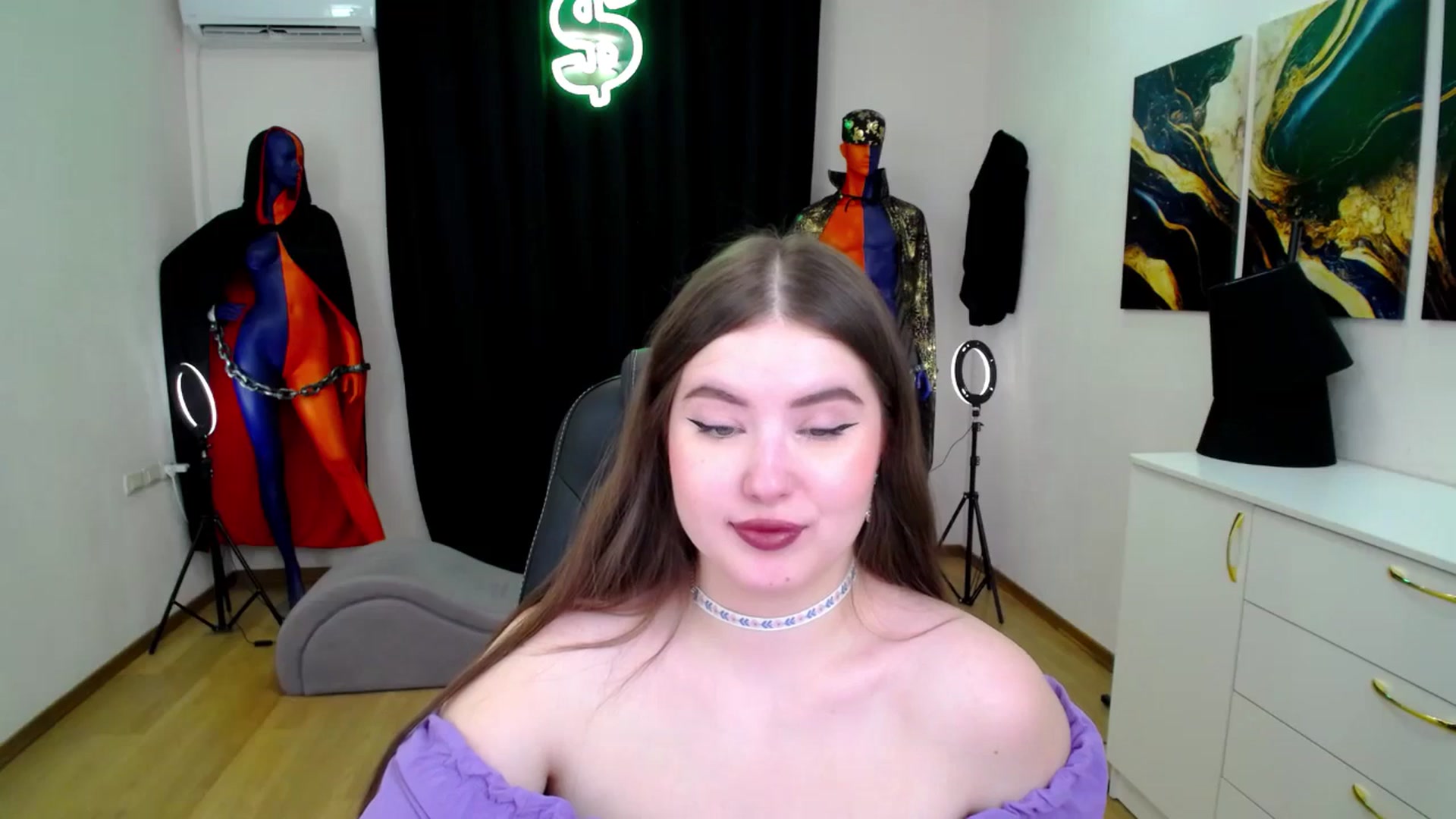 Gallery image thumbnail from AdmireMyEyes's myfreecams stream on, 11/16/2024, 11:32 image 8 of 20