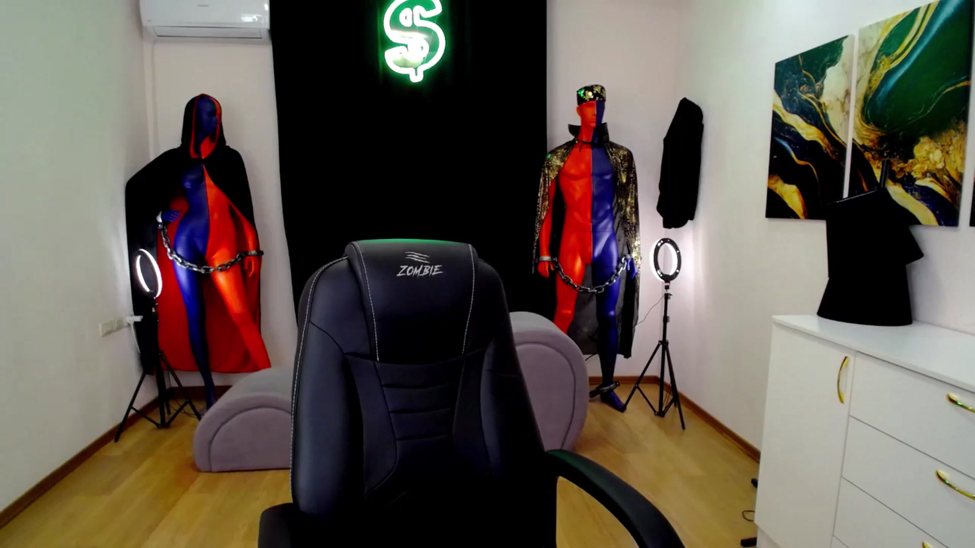 Gallery image thumbnail from AdmireMyEyes's myfreecams stream on, 11/18/2024, 21:48 image 1 of 20