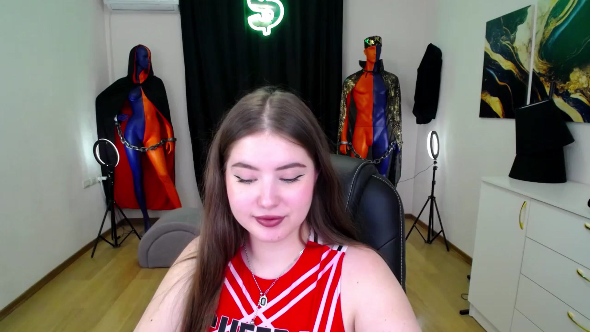 Gallery image thumbnail from AdmireMyEyes's myfreecams stream on, 11/21/2024, 08:37 image 2 of 20