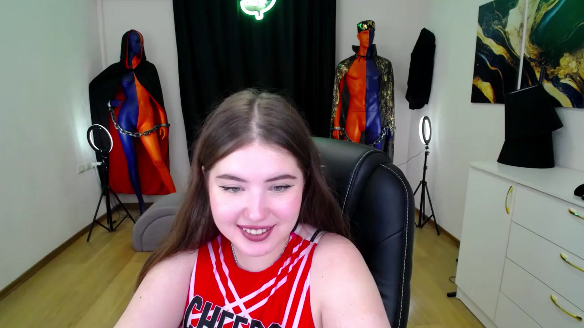 Gallery image thumbnail from AdmireMyEyes's myfreecams stream on, 11/21/2024, 09:47 image 11 of 20