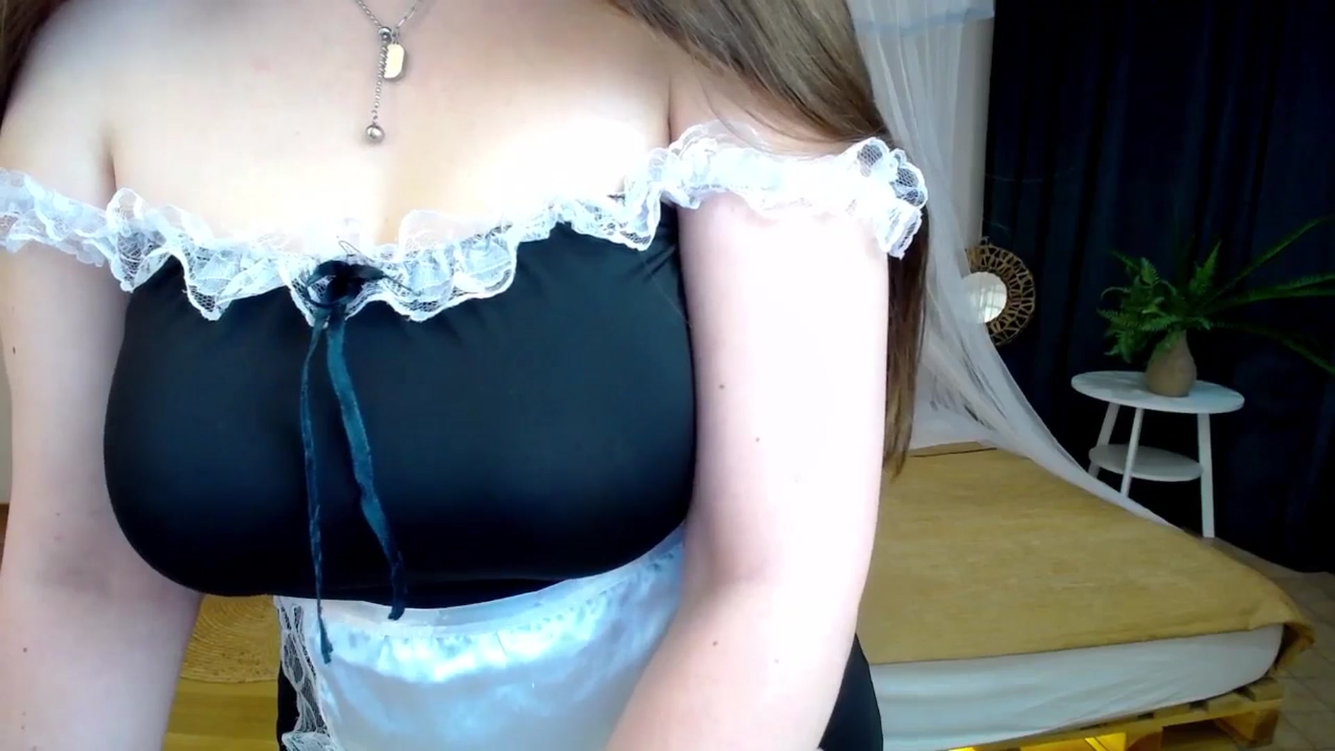 Gallery image thumbnail from AdmireMyEyes's myfreecams stream on, 11/23/2024, 10:12 image 18 of 20