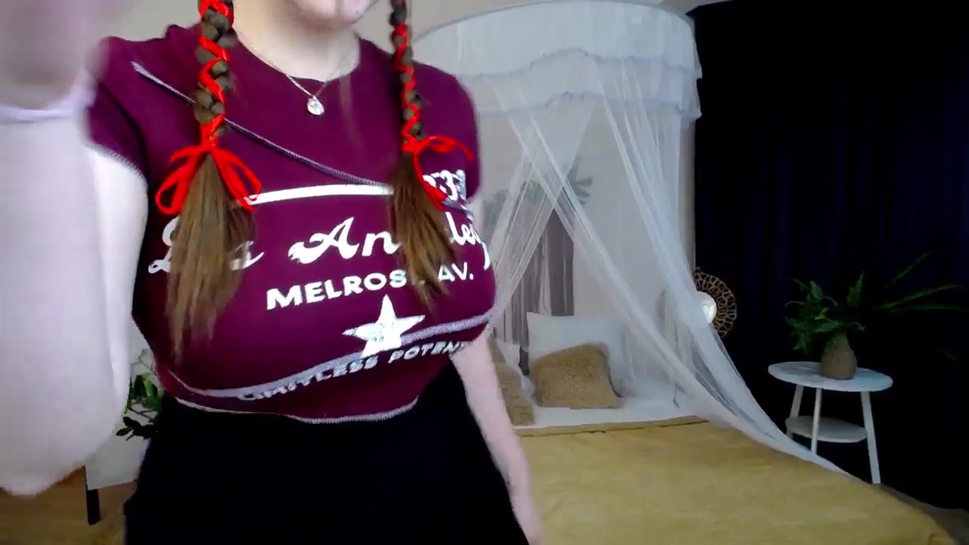 Gallery image thumbnail from AdmireMyEyes's myfreecams stream on, 11/26/2024, 19:47 image 7 of 20