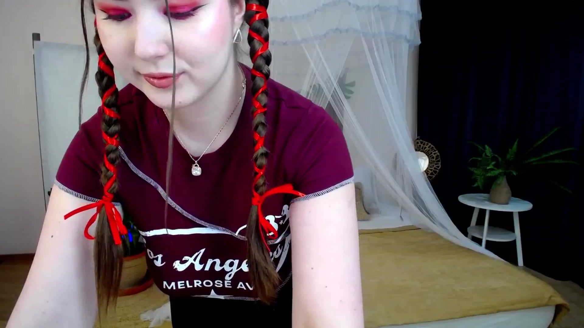 Gallery image thumbnail from AdmireMyEyes's myfreecams stream on, 11/26/2024, 19:47 image 19 of 20