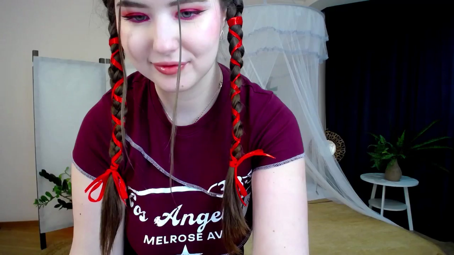 Gallery image thumbnail from AdmireMyEyes's myfreecams stream on, 11/26/2024, 21:16 image 5 of 20