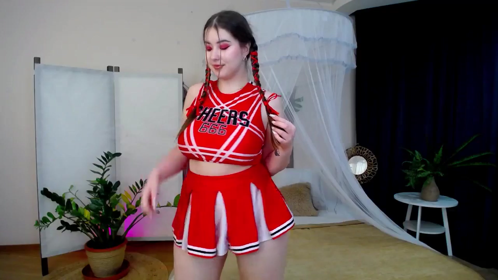 Gallery image thumbnail from AdmireMyEyes's myfreecams stream on, 11/26/2024, 23:03 image 7 of 20