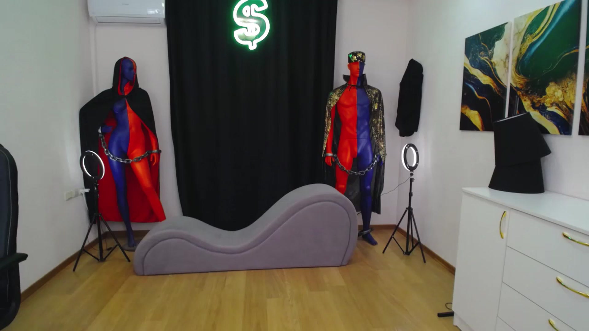 Gallery image thumbnail from AdmireMyEyes's myfreecams stream on, 11/28/2024, 21:44 image 1 of 20