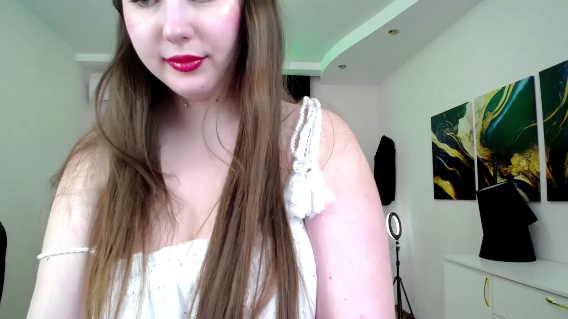 Gallery image thumbnail from AdmireMyEyes's myfreecams stream on, 12/05/2024, 08:53 image 12 of 20