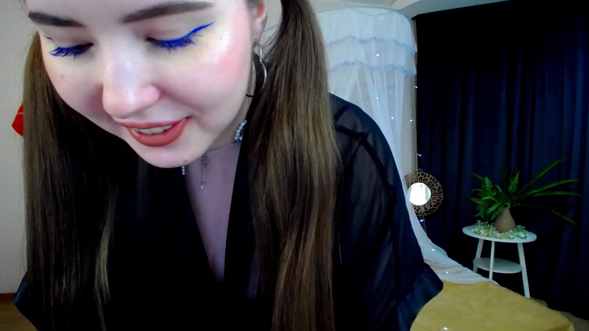 Gallery image thumbnail from AdmireMyEyes's myfreecams stream on, 12/08/2024, 22:46 image 12 of 20