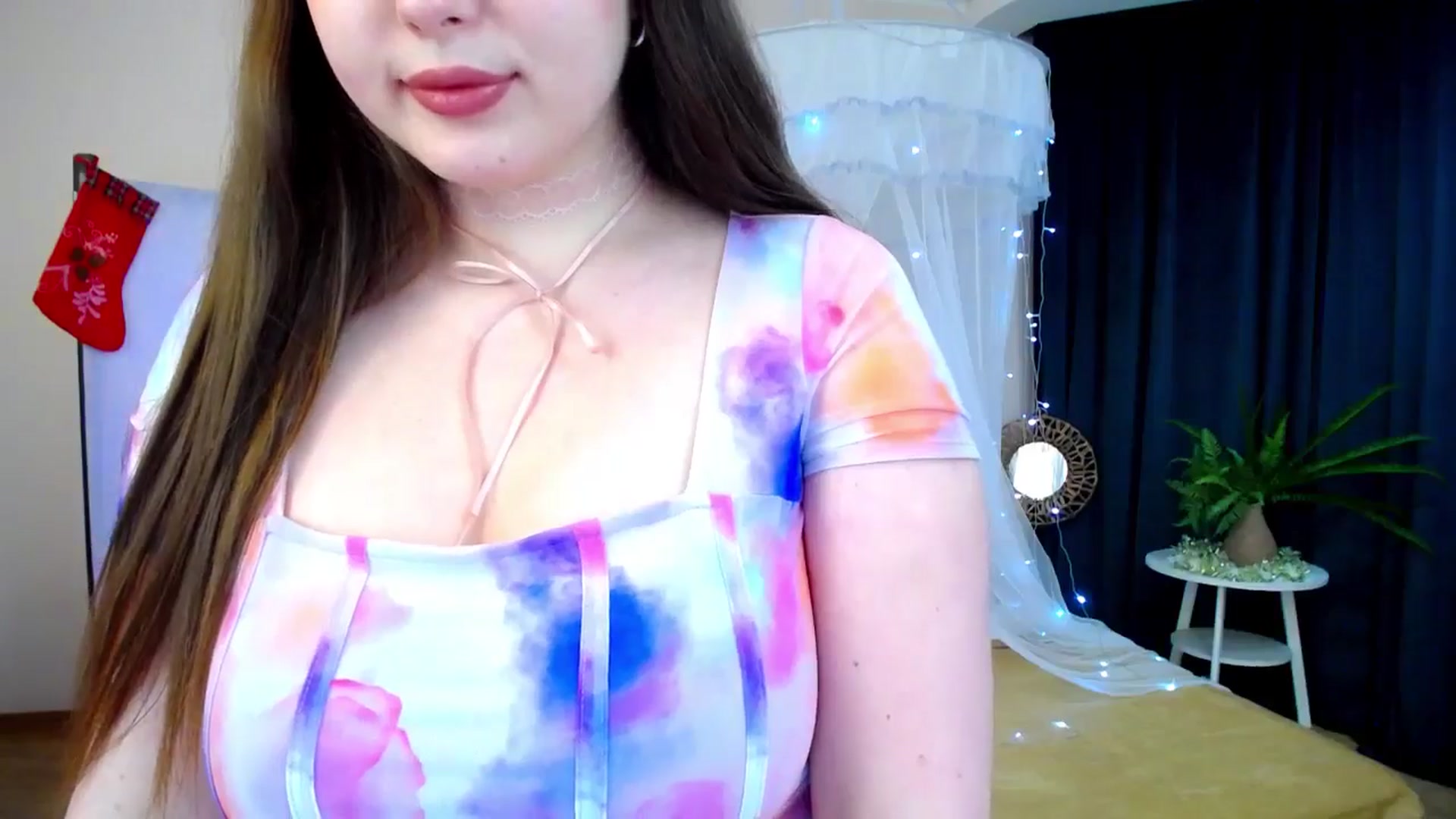 Gallery image thumbnail from AdmireMyEyes's myfreecams stream on, 12/10/2024, 24:50 image 4 of 20