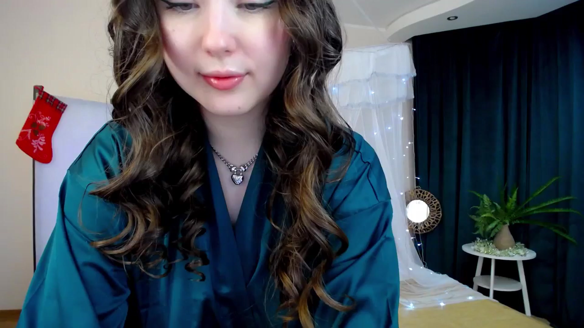Gallery image thumbnail from AdmireMyEyes's myfreecams stream on, 12/10/2024, 19:47 image 14 of 20