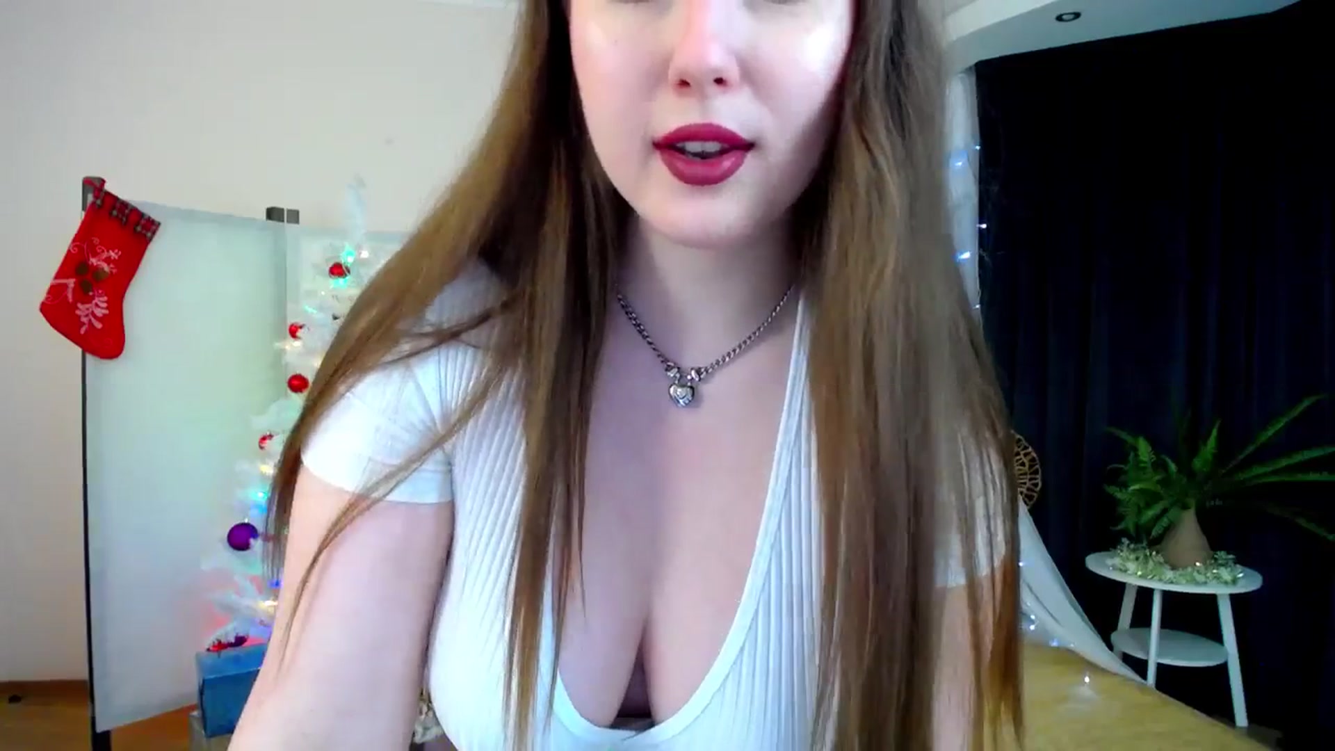 Gallery image thumbnail from AdmireMyEyes's myfreecams stream on, 12/14/2024, 11:11 image 13 of 20