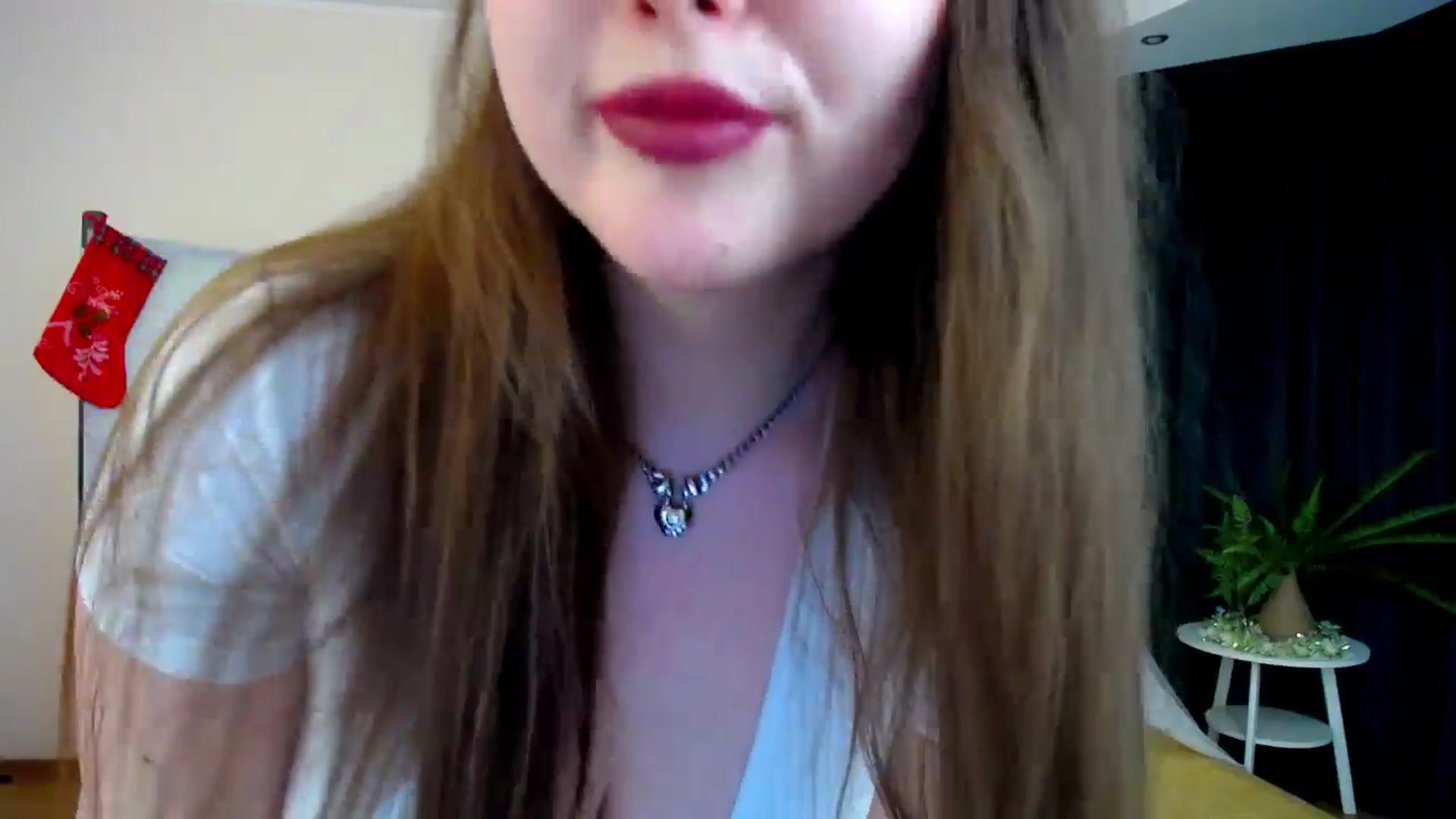 Gallery image thumbnail from AdmireMyEyes's myfreecams stream on, 12/14/2024, 11:11 image 16 of 20