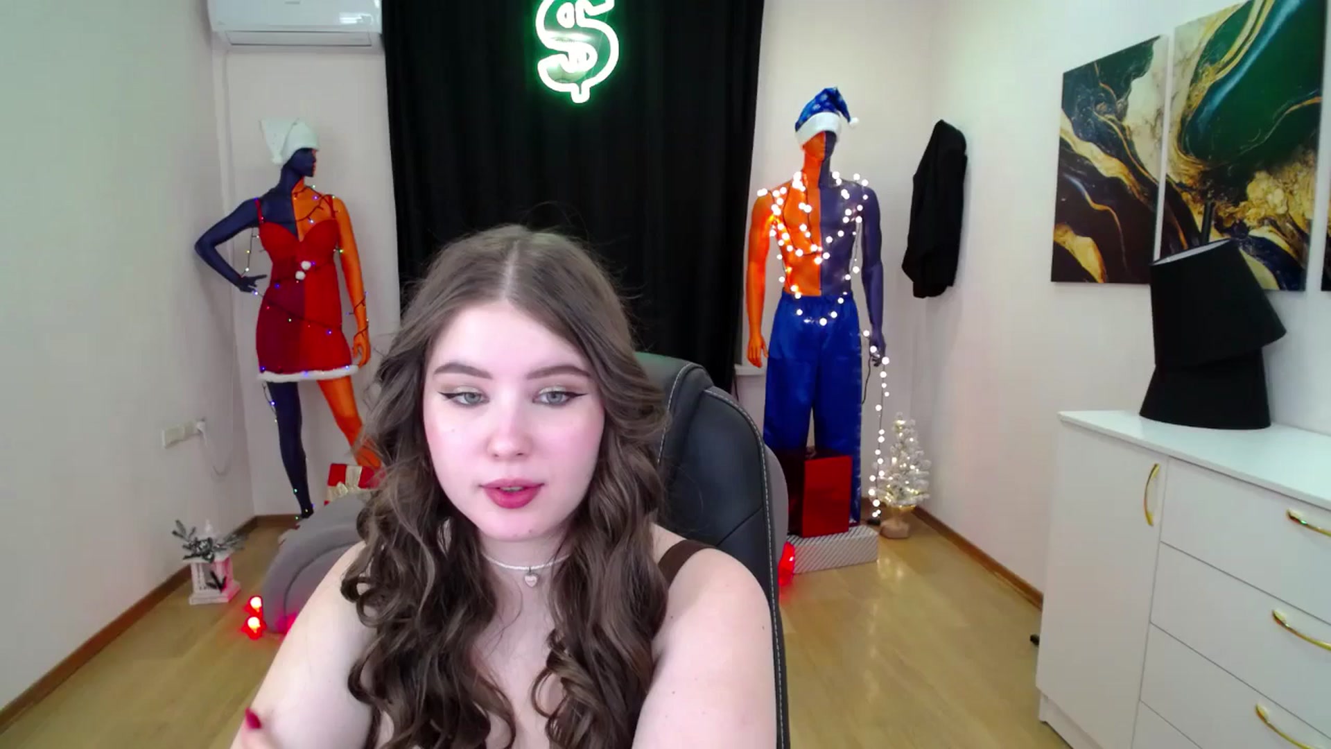 Gallery image thumbnail from AdmireMyEyes's myfreecams stream on, 12/15/2024, 09:14 image 1 of 20