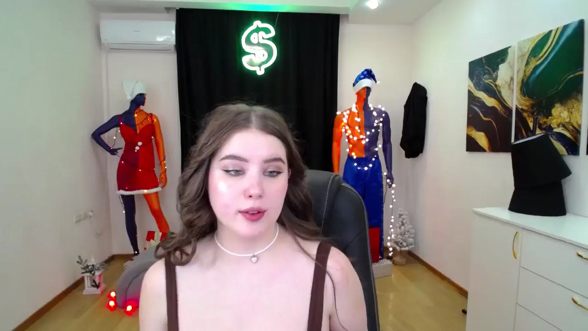 Gallery image thumbnail from AdmireMyEyes's myfreecams stream on, 12/15/2024, 09:30 image 10 of 20