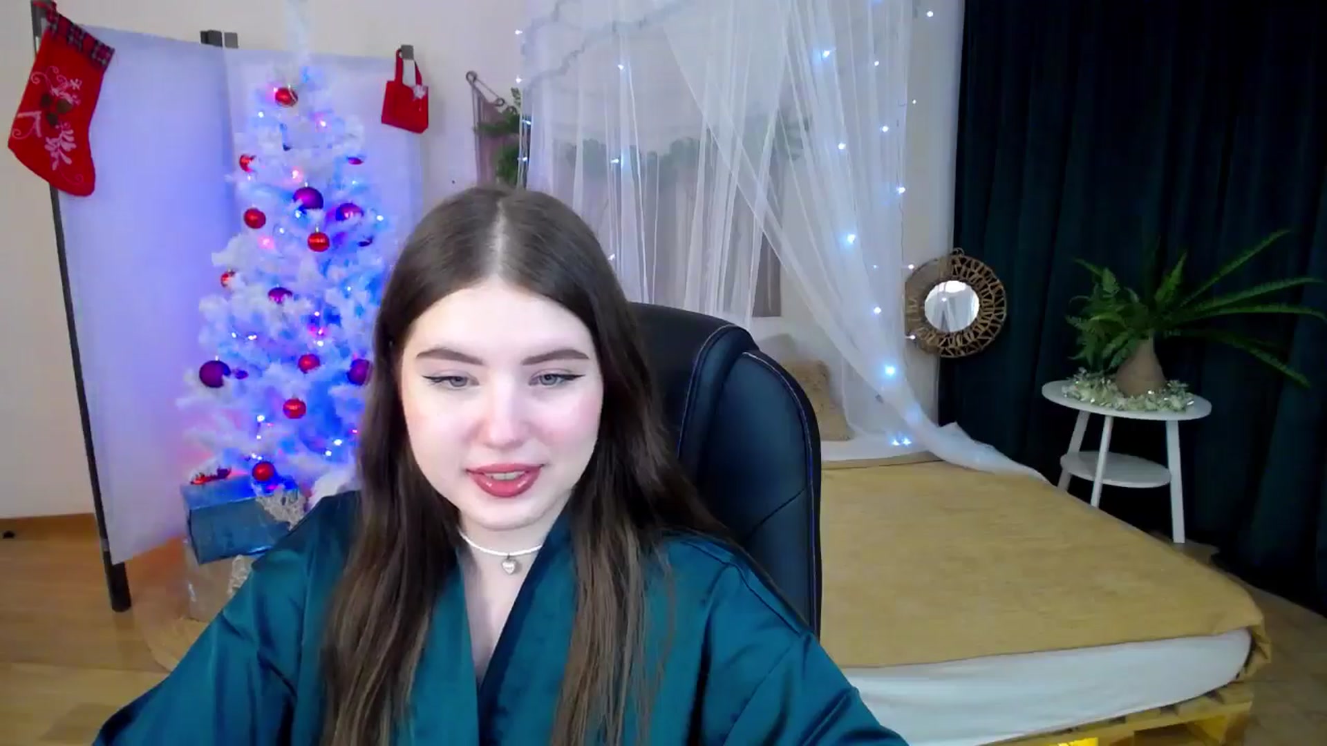 Gallery image thumbnail from AdmireMyEyes's myfreecams stream on, 12/16/2024, 12:12 image 5 of 20