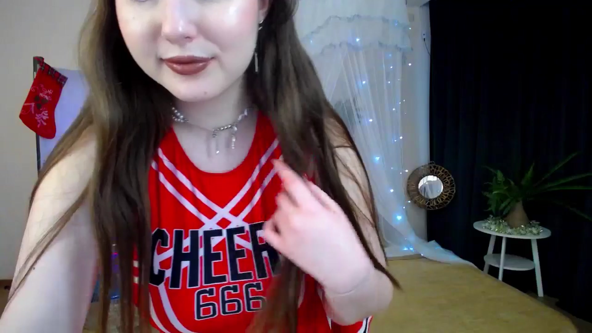 Gallery image thumbnail from AdmireMyEyes's myfreecams stream on, 12/17/2024, 10:43 image 13 of 20