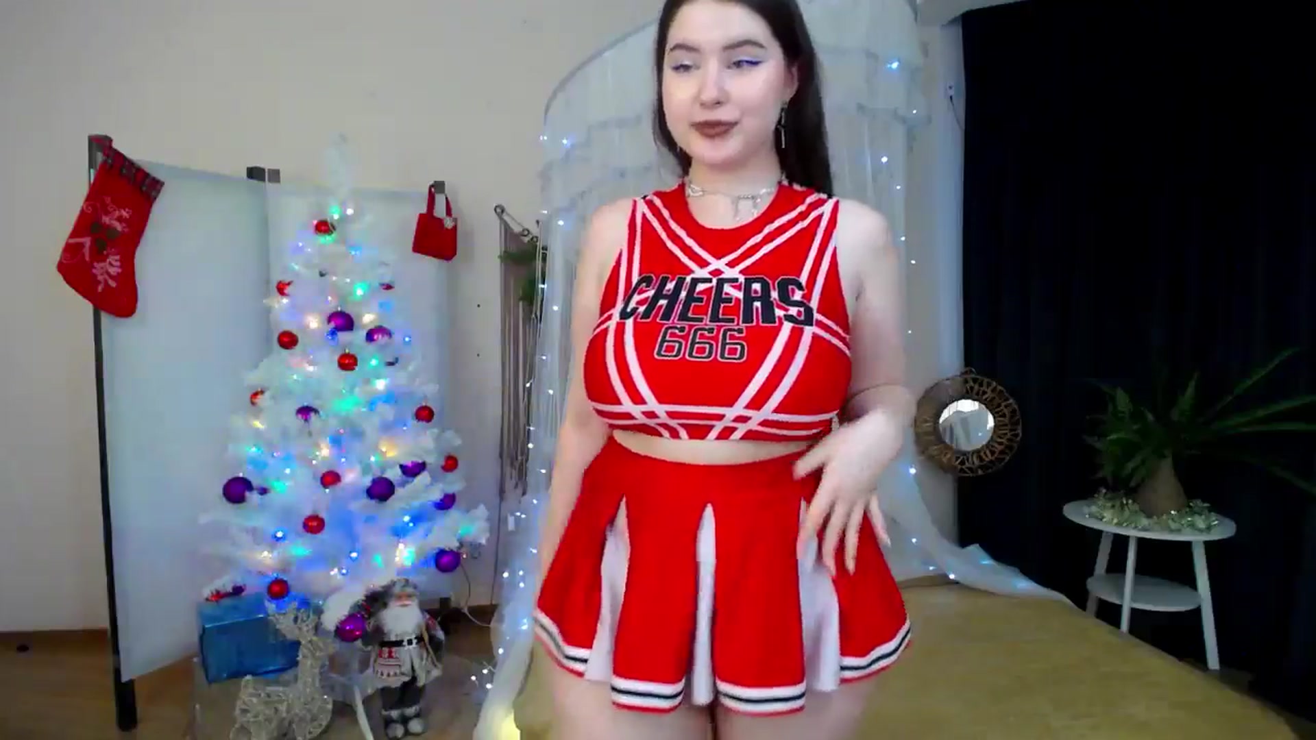 Gallery image thumbnail from AdmireMyEyes's myfreecams stream on, 12/17/2024, 10:43 image 4 of 20