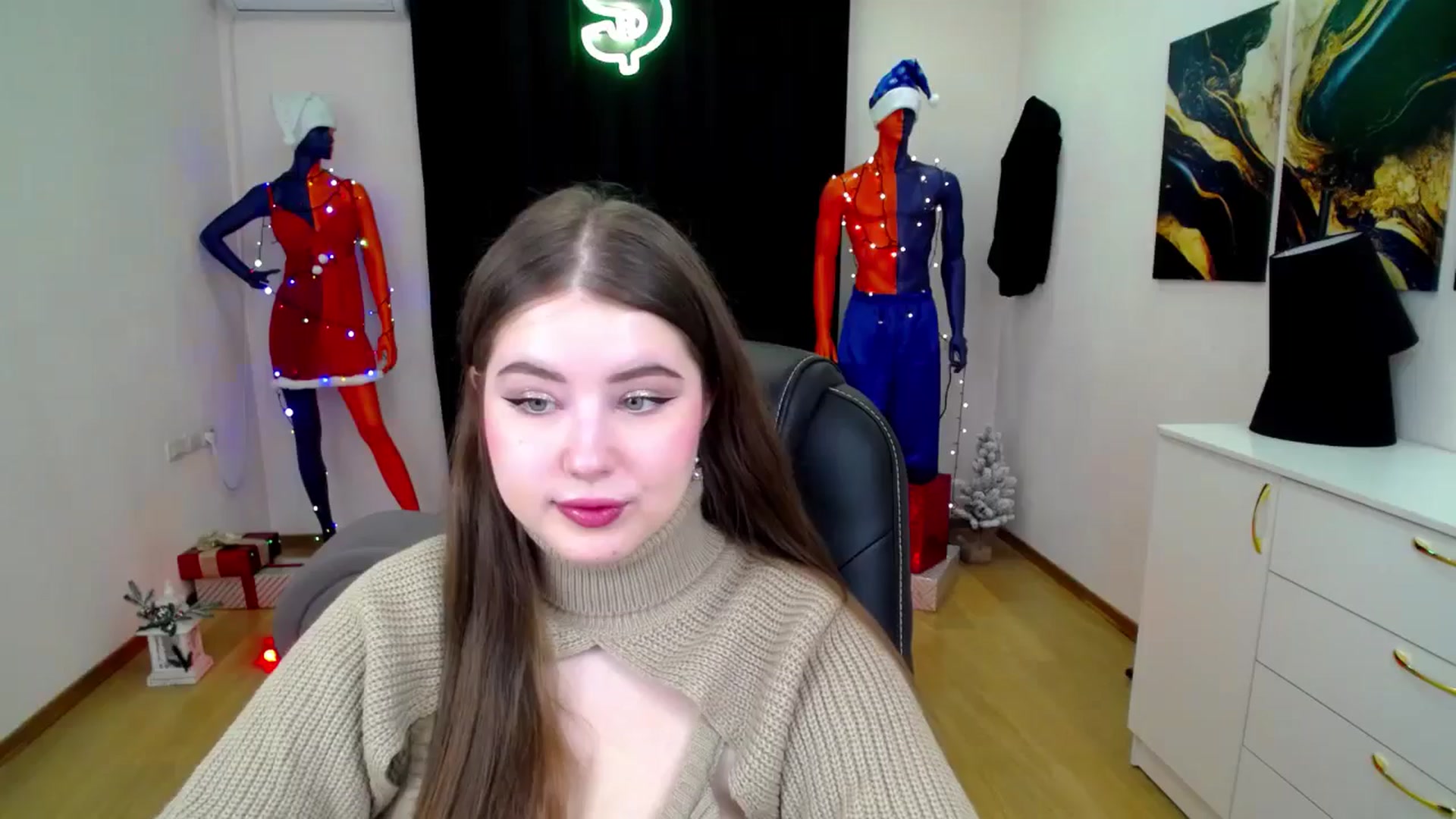 Gallery image thumbnail from AdmireMyEyes's myfreecams stream on, 12/20/2024, 19:47 image 1 of 20