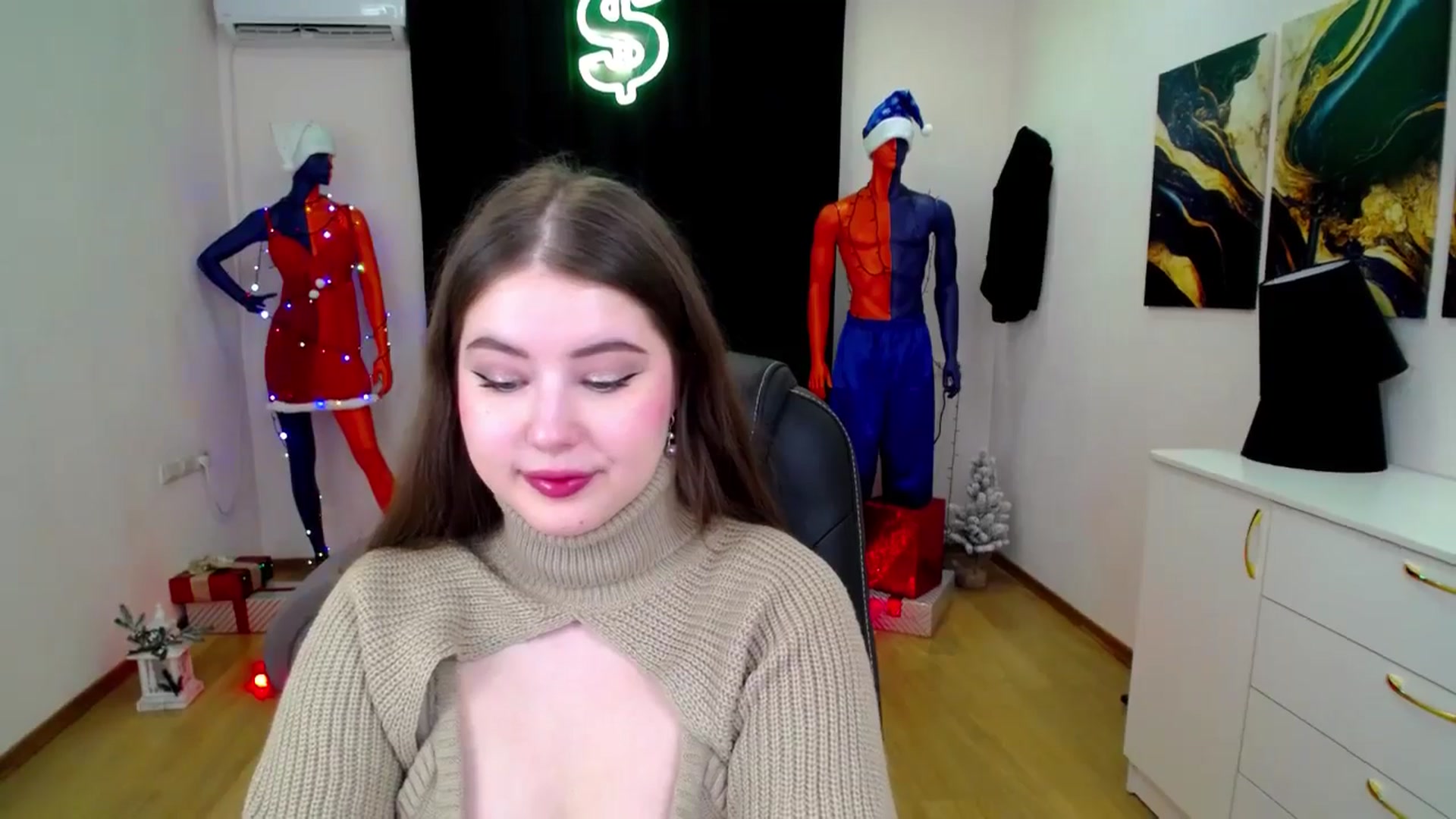 Gallery image thumbnail from AdmireMyEyes's myfreecams stream on, 12/20/2024, 19:47 image 18 of 20