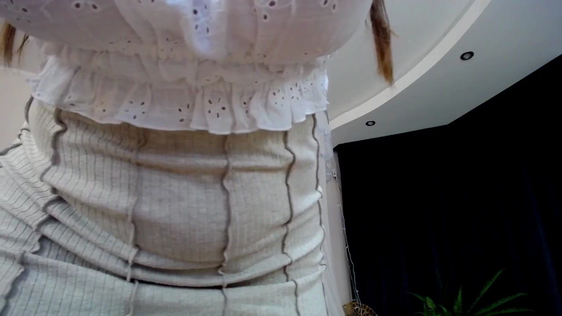Gallery image thumbnail from AdmireMyEyes's myfreecams stream on, 12/23/2024, 11:04 image 14 of 20