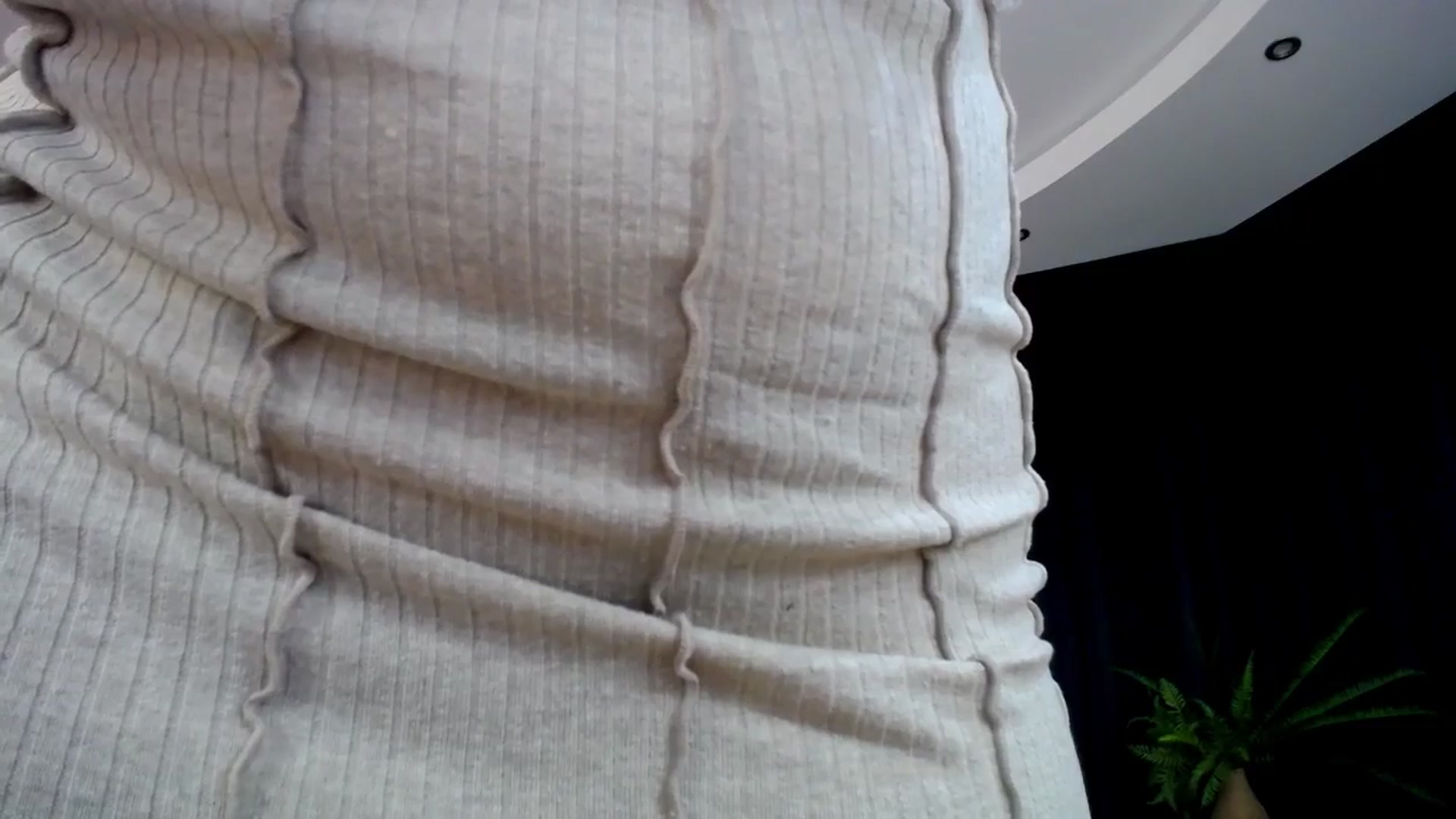 Gallery image thumbnail from AdmireMyEyes's myfreecams stream on, 12/23/2024, 11:04 image 5 of 20