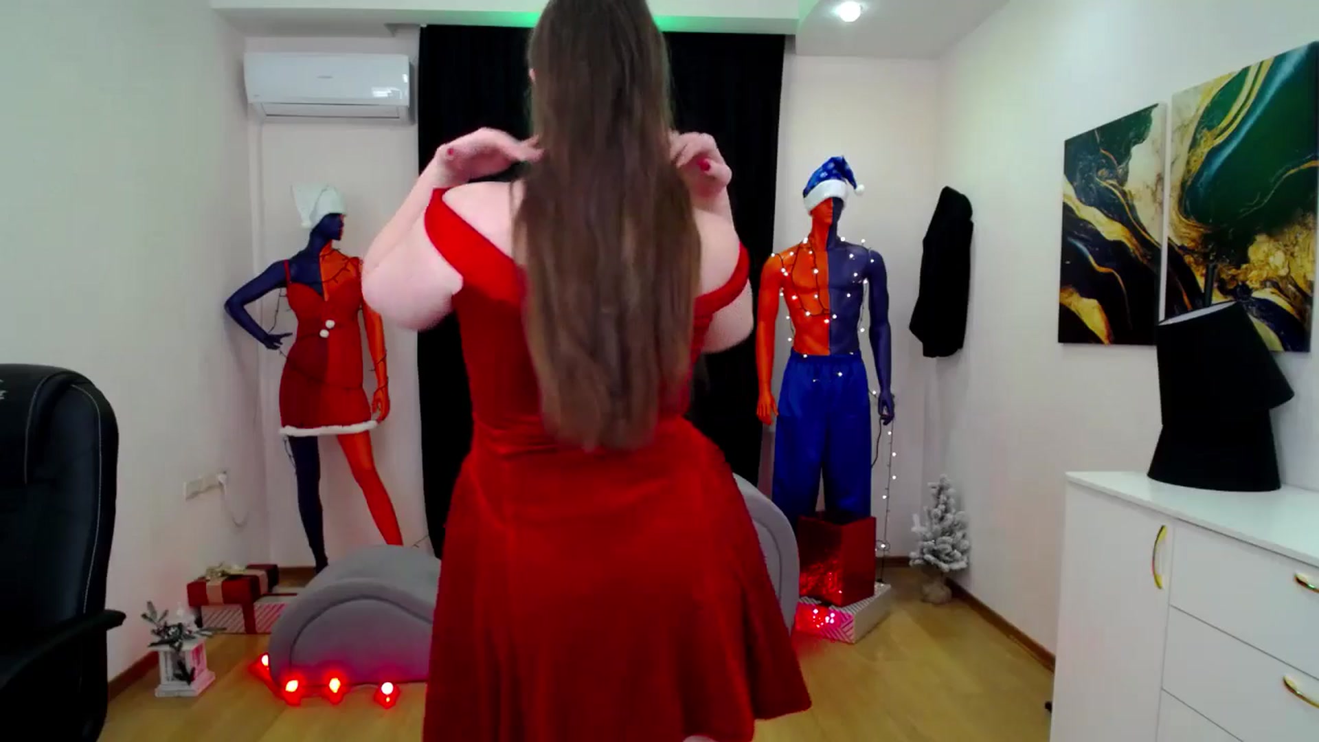 Gallery image thumbnail from AdmireMyEyes's myfreecams stream on, 12/24/2024, 04:55 image 9 of 20