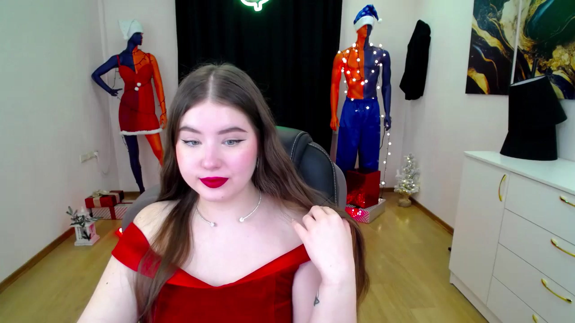 Gallery image thumbnail from AdmireMyEyes's myfreecams stream on, 12/24/2024, 04:55 image 6 of 20