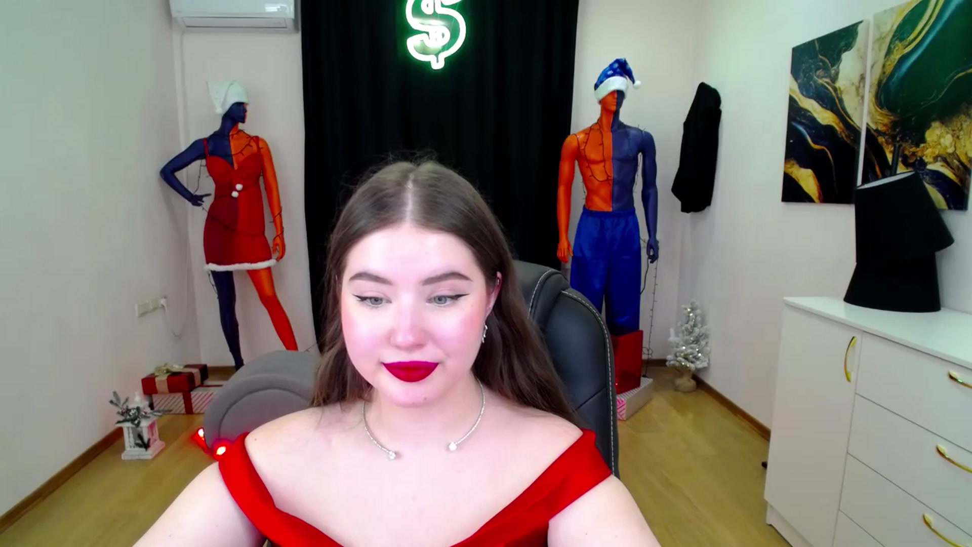 Gallery image thumbnail from AdmireMyEyes's myfreecams stream on, 12/24/2024, 06:53 image 6 of 20
