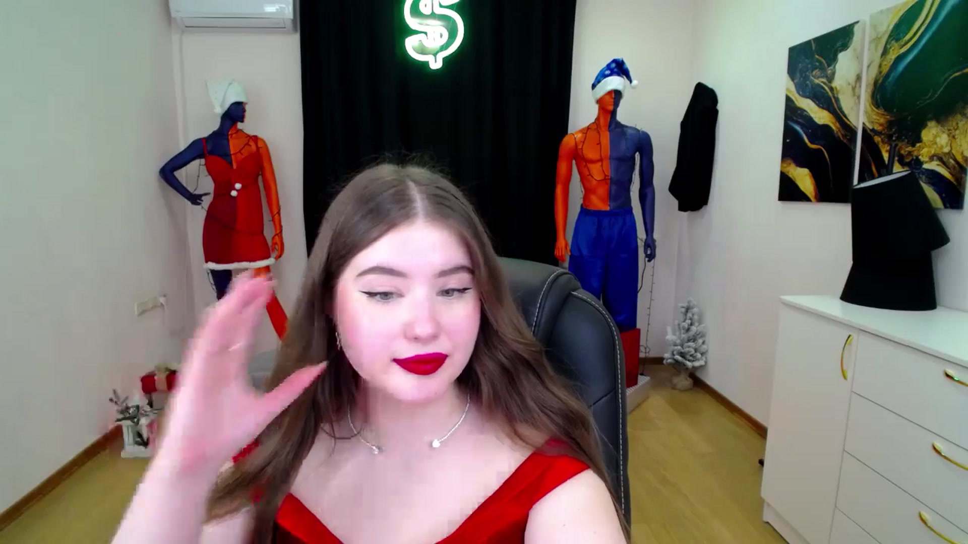 Gallery image thumbnail from AdmireMyEyes's myfreecams stream on, 12/24/2024, 06:53 image 16 of 20