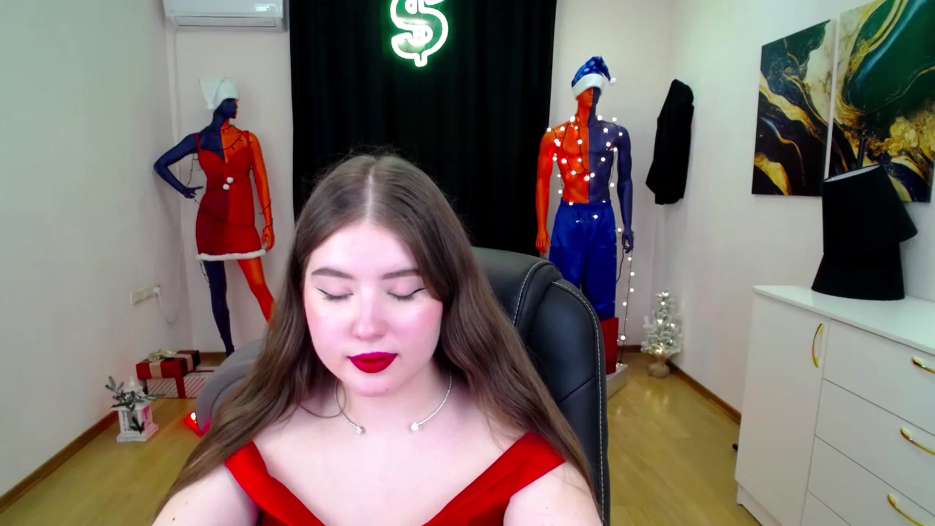Gallery image thumbnail from AdmireMyEyes's myfreecams stream on, 12/24/2024, 06:53 image 12 of 20