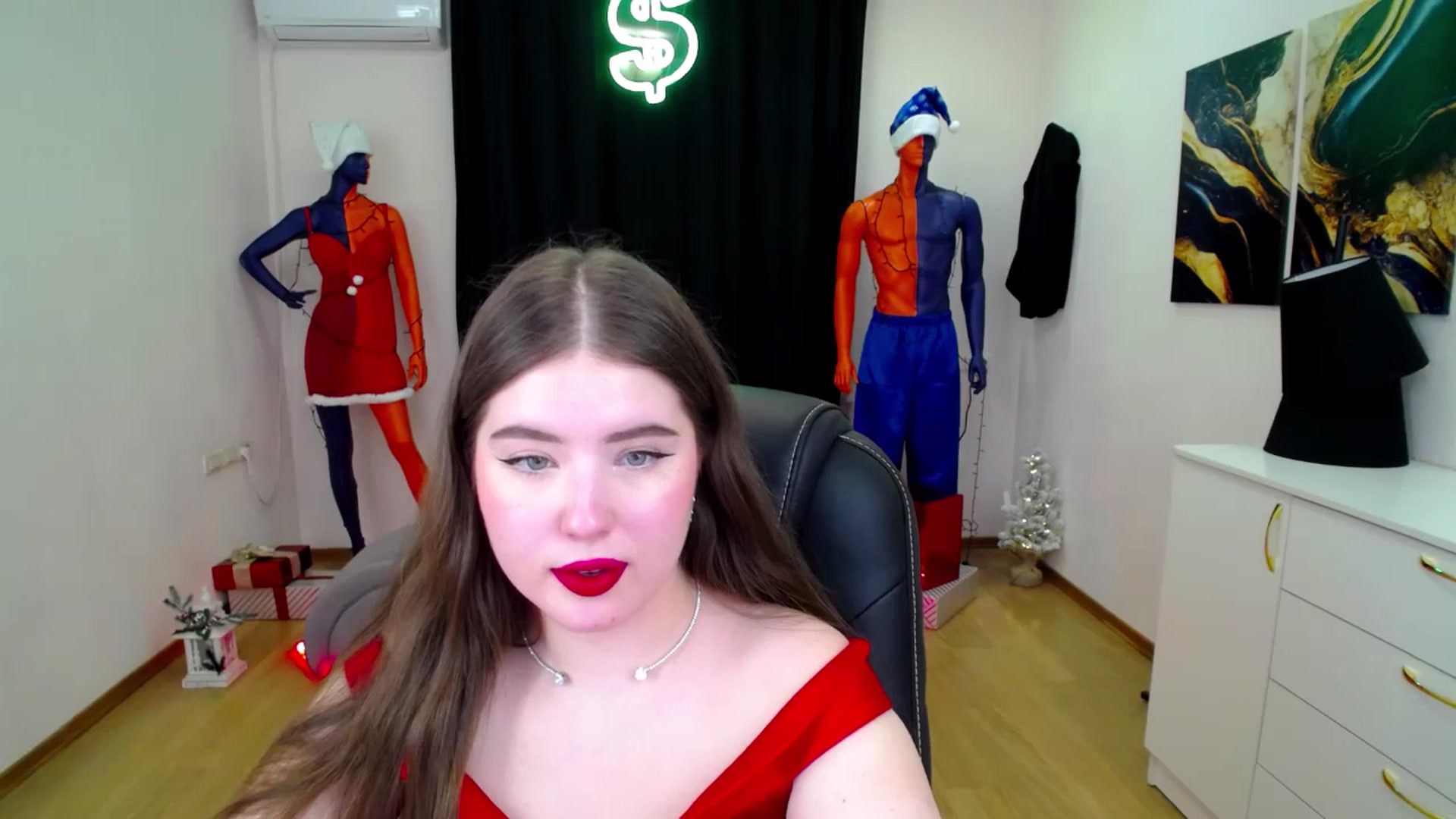 Gallery image thumbnail from AdmireMyEyes's myfreecams stream on, 12/24/2024, 06:53 image 9 of 20