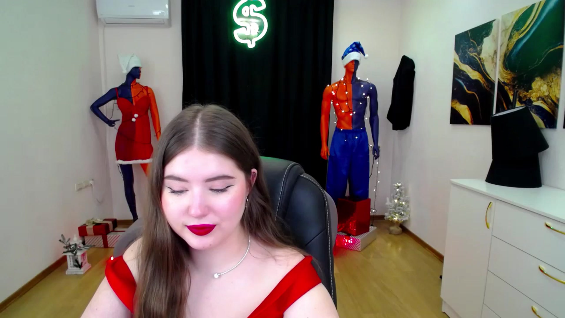 Gallery image thumbnail from AdmireMyEyes's myfreecams stream on, 12/24/2024, 07:46 image 15 of 20