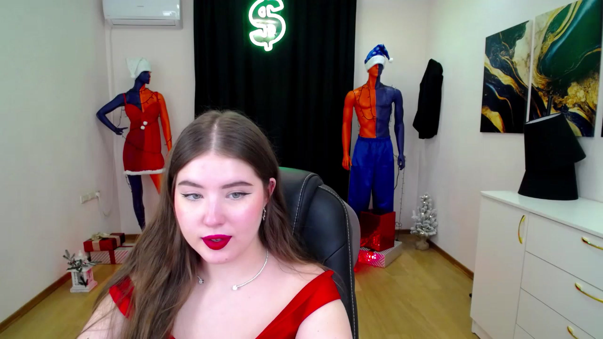 Gallery image thumbnail from AdmireMyEyes's myfreecams stream on, 12/24/2024, 07:46 image 11 of 20