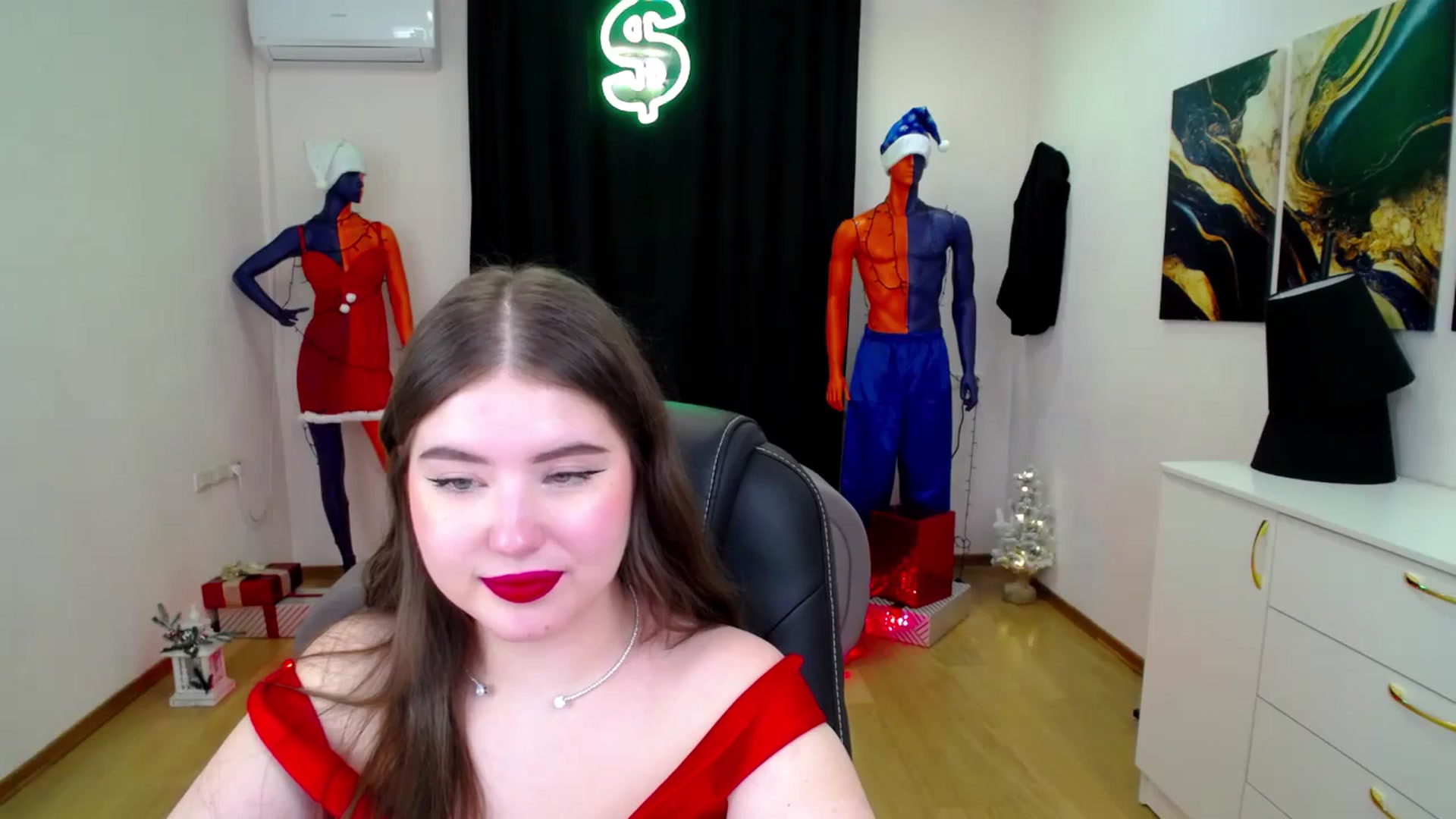 Gallery image thumbnail from AdmireMyEyes's myfreecams stream on, 12/24/2024, 07:46 image 6 of 20